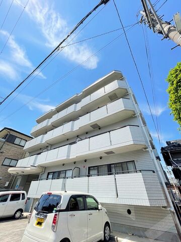 コッツウォルドの外観