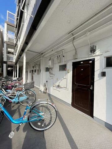 拡大写真:バローレ堺 3階302の外観