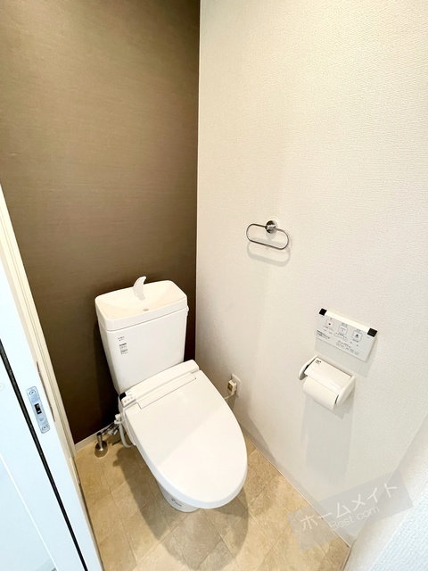 拡大写真:ルミエール栄橋 2階203の内観