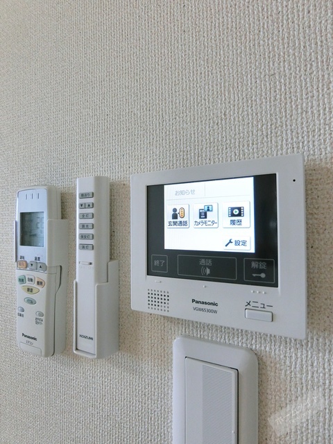 拡大写真:ピアチェーレⅡ番館 1階105の内観