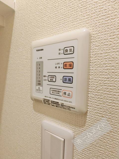 拡大写真:レオネクストルーナ 1階104の内観