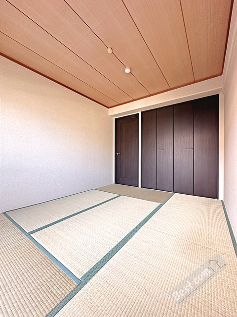 拡大写真:セラヴィ津久野 3階302の内観