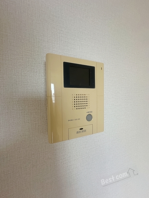 拡大写真:ボヌールなかもず 4階408のモニターホンで来訪者を確認できます♪