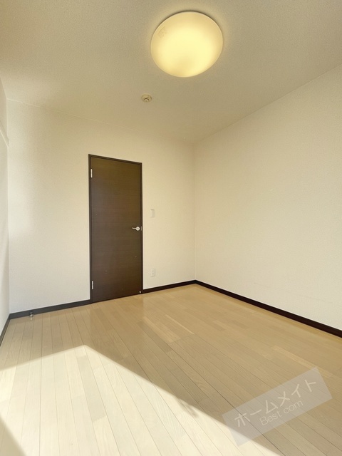 拡大写真:レオネクストカルミアオクイ 1階101の内観