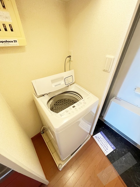 拡大写真：レオパレスゴールドイーストⅡ 1階104の内観