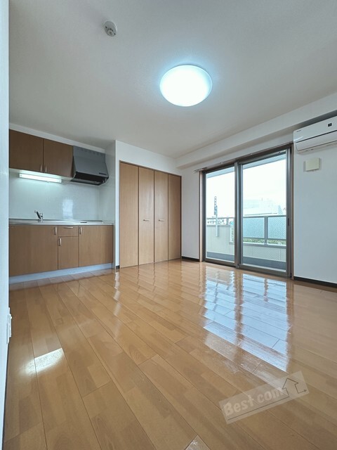 拡大写真:ロイヤルメゾン北花田 1階102の内観