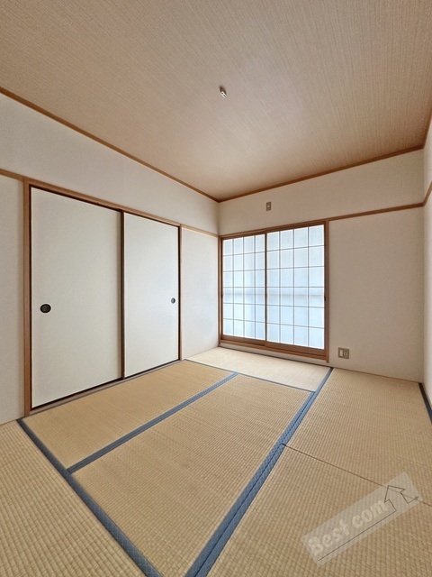 拡大写真:マツダハイツ 2階202の内観