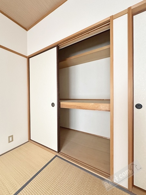 拡大写真:マツダハイツ 2階202の内観