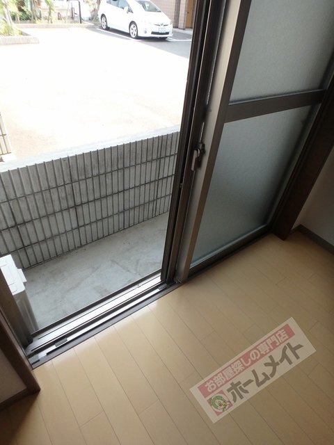 拡大写真:フジパレス鳳東町 1階105の日当た良好のバルコニー♪