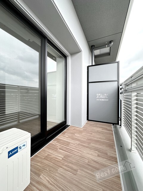 拡大写真:S-RESIDENCE堺湊駅前azure 13階1303の日当た良好のバルコニー♪