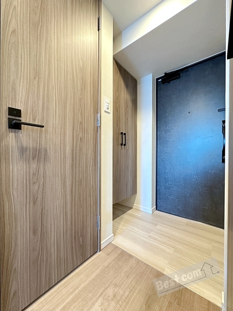 拡大写真:S-RESIDENCE堺湊駅前azure 3階307の内観
