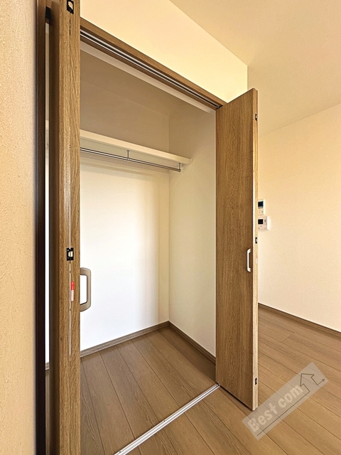 拡大写真:リレックス緑ヶ丘中町 3階302の内観