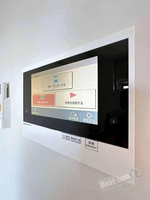 拡大写真:S-RESIDENCE堺湊駅前azure 5階508のカラーモニターホンで来訪者を確認できます♪