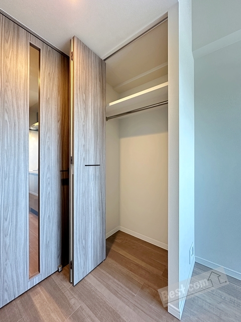 拡大写真:S-RESIDENCE堺湊駅前azure 5階508の内観