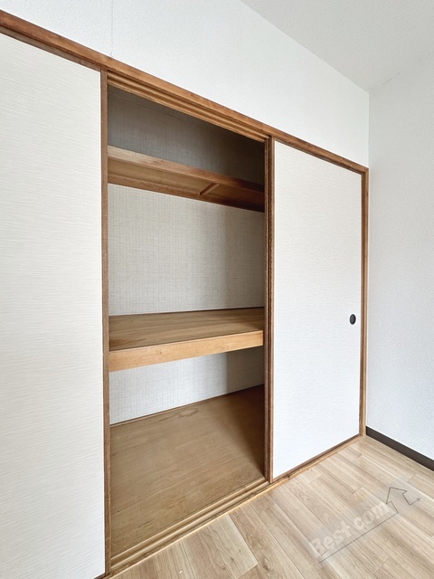 拡大写真:安田マンション 2階205の内観
