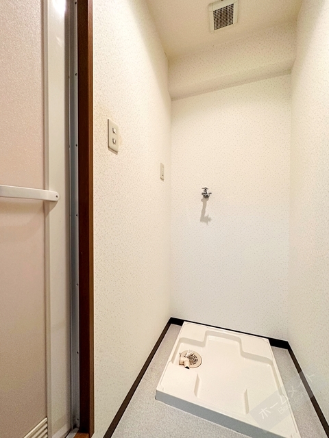 拡大写真:アルデール中百舌鳥 1階101の室内洗濯機置場♪