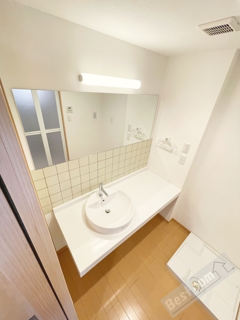 拡大写真:Casa de Perla 2階202の内観