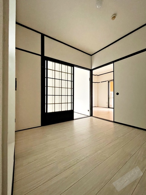 拡大写真:バローレ堺 3階302の内観