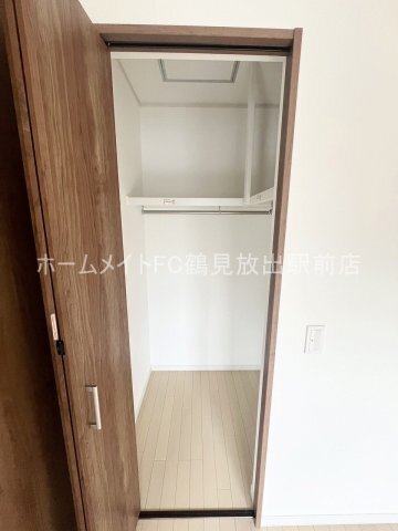 拡大写真:IB HAL 2階205の収納