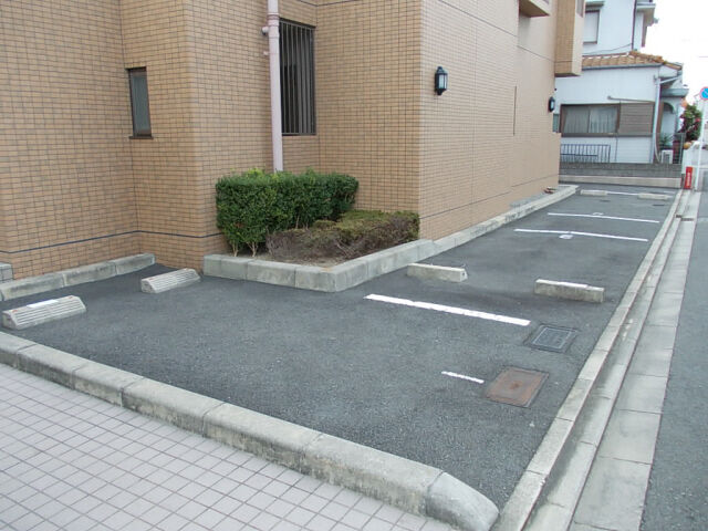 拡大写真:コーポ伊藤 1階101の駐車場
