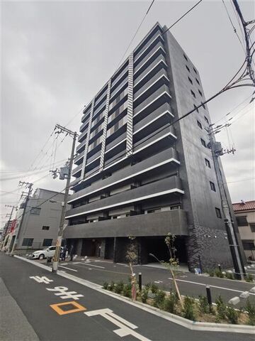 Alivis野田阪神の外観