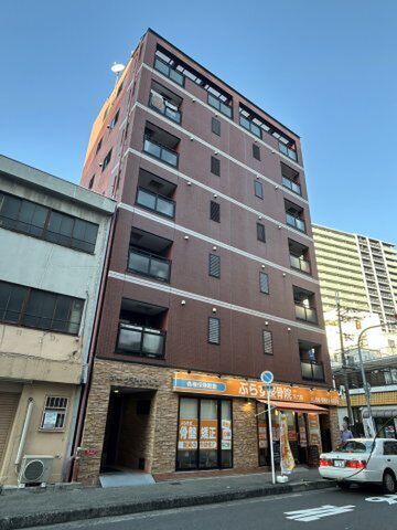 オーク天七メゾンの外観