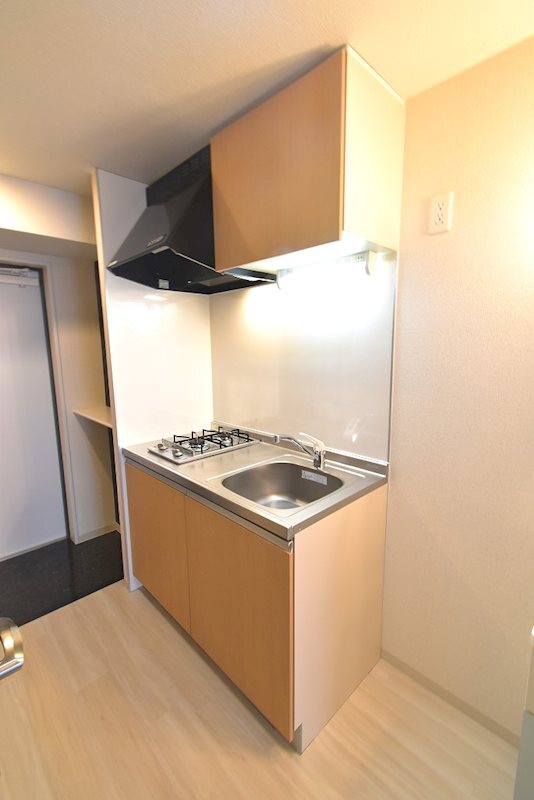 拡大写真:CITY SPIRE北梅田 2階201のキッチン
