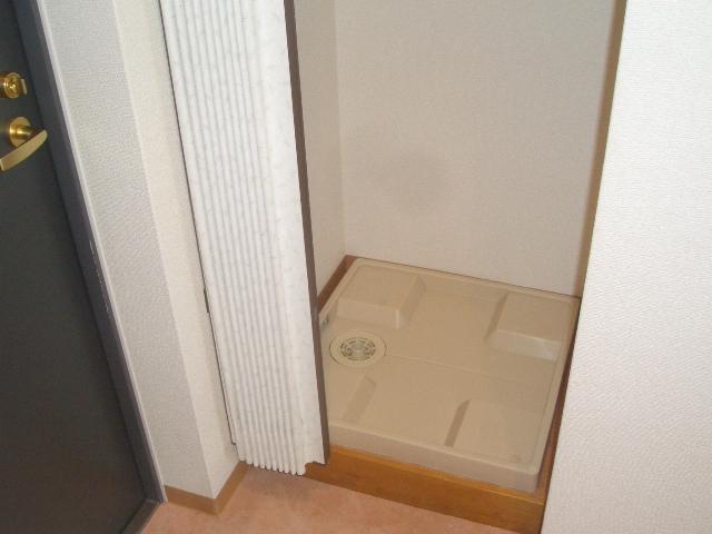 拡大写真:エスリード東梅田 5階302のその他
