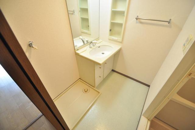 拡大写真:阪神ハイグレードマンション15番館 5階501の洗面所