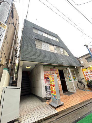 駒場東大前 山形屋ビルの外観
