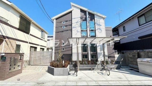 ラグナ・ベルデ桜新町の外観