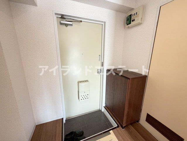 拡大写真:ユピテル駒沢 3階301の玄関