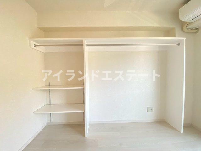 拡大写真:ミキハウス 3階301の収納