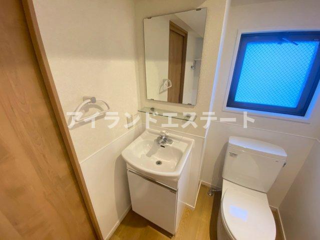 拡大写真:ミキハウス 3階301の洗面所