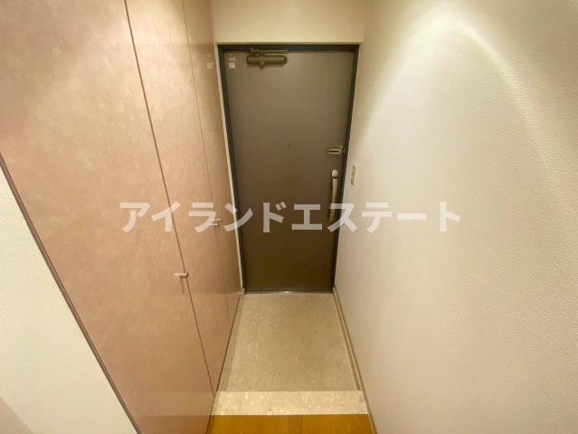 拡大写真:ステランテ駒沢 2階202の玄関