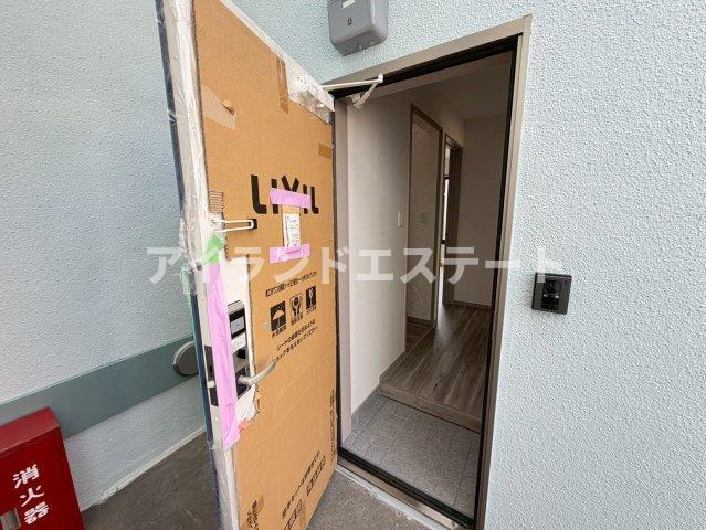 拡大写真:COCOL.POINT 2階202の玄関