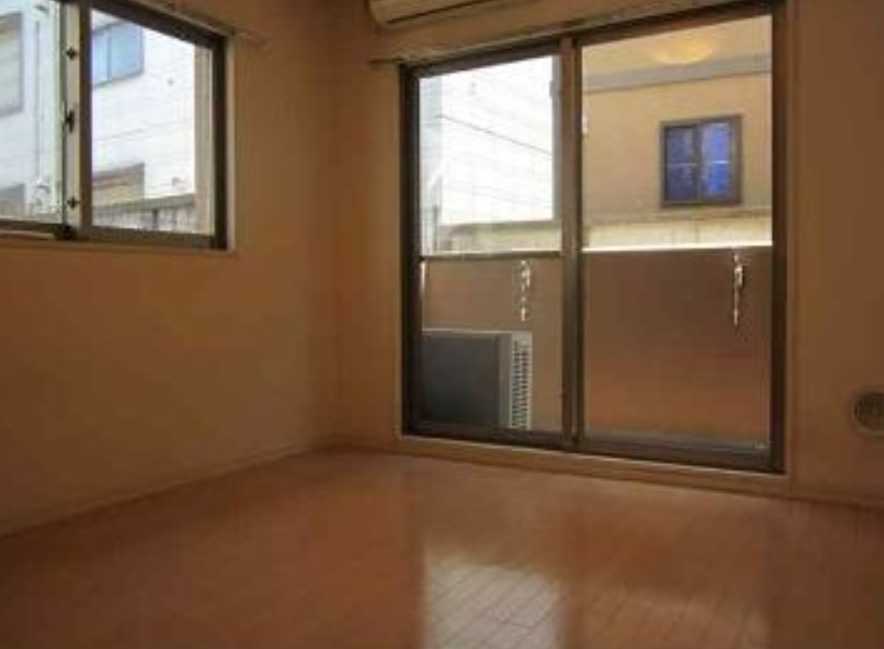 拡大写真:世田谷区用賀2丁目 2階204の居間