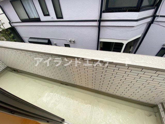 拡大写真:ラグナ・ベルデ桜新町 1階102のバルコニー