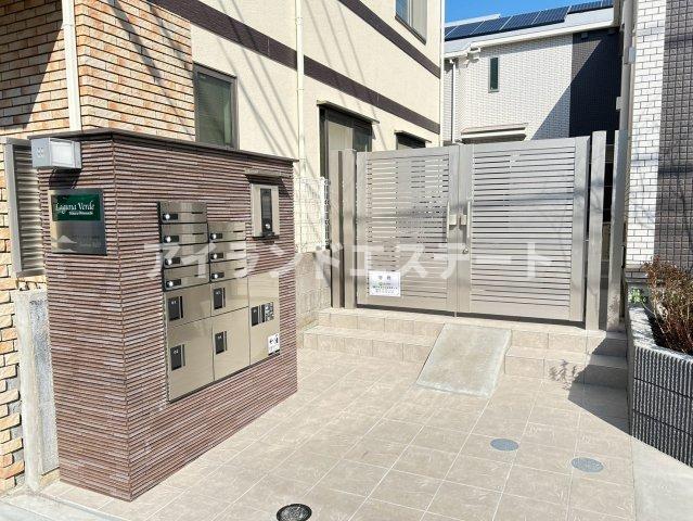 拡大写真:ラグナ・ベルデ桜新町 1階102のエントランス