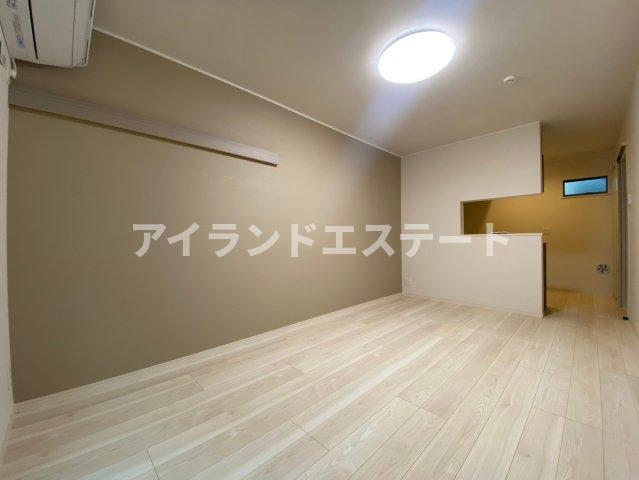 拡大写真:ラグナ・ベルデ桜新町 1階102の居間