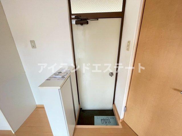拡大写真:ミワハイツ 2階202の玄関