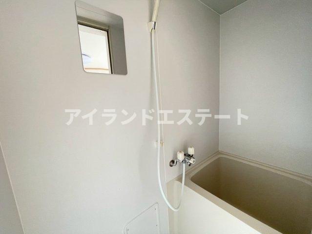 拡大写真:ミワハイツ 2階202の風呂
