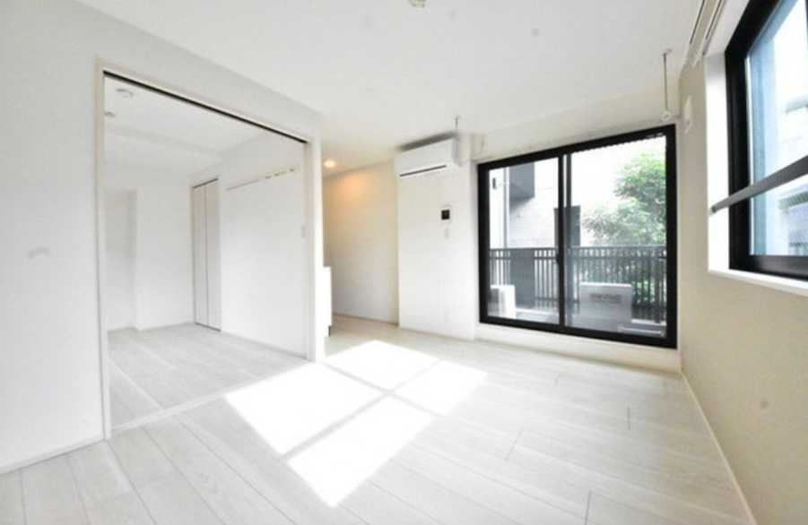 拡大写真：世田谷区上馬１丁目 3階303の居間