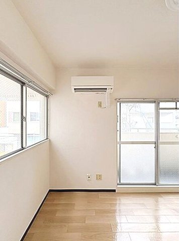 拡大写真：Atともえ 3階301のベッドルーム