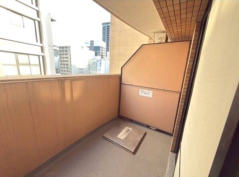 拡大写真:ライオンズマンション丸の内第6 7階705のバルコニー・ベランダ