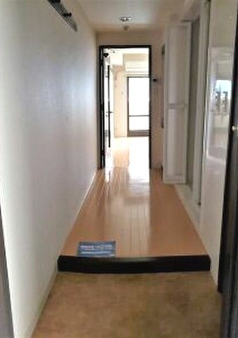 拡大写真:ライオンズマンション丸の内第6 7階705の玄関