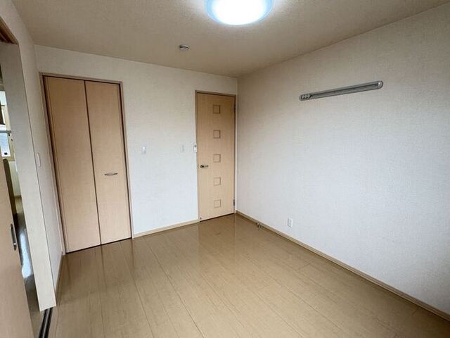 拡大写真:ピースアモール A 1階102の内観
