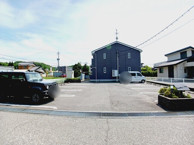 拡大写真:クラール辰口 2階203の内観