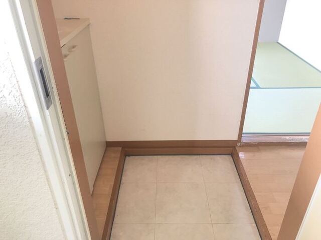 拡大写真:ハイム松が丘 2階202の内観