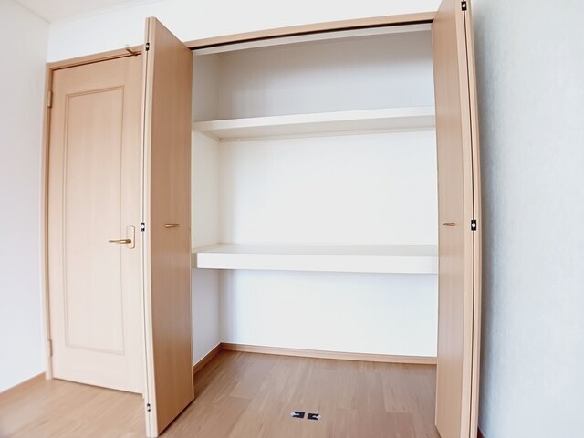 拡大写真:Karibu 1階104の内観